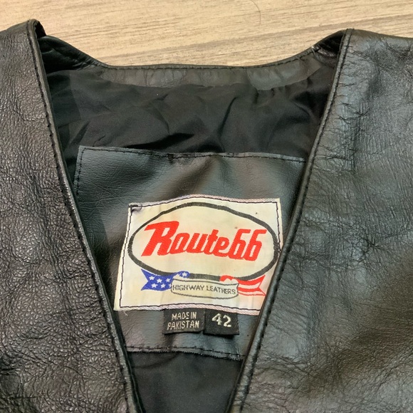 VINTAGE Route 66 Leather vest with Harley patch - Picture 3 of 7